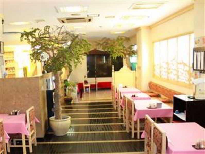 Networld Hotel Spa And Casino Pasay Zewnętrze zdjęcie